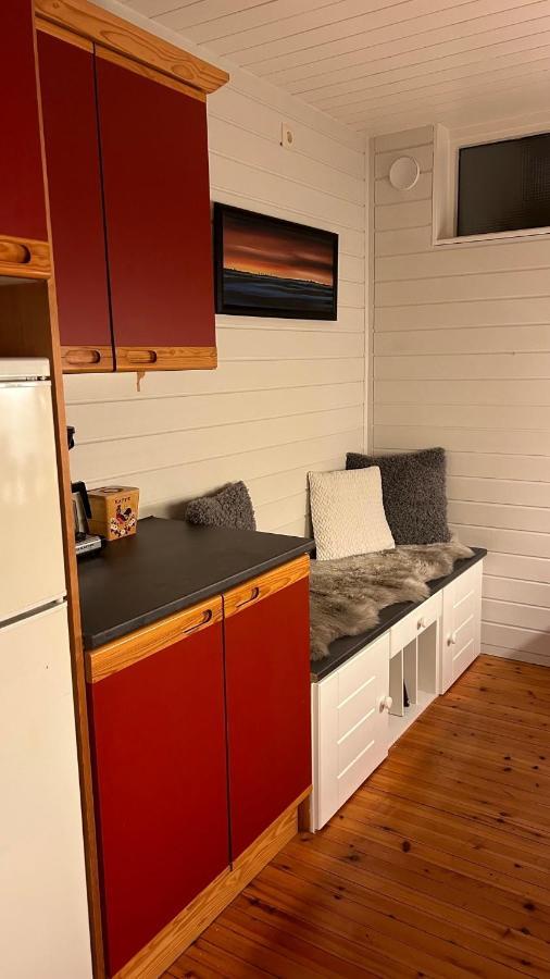 Cozy Little House In Tromso City Екстер'єр фото