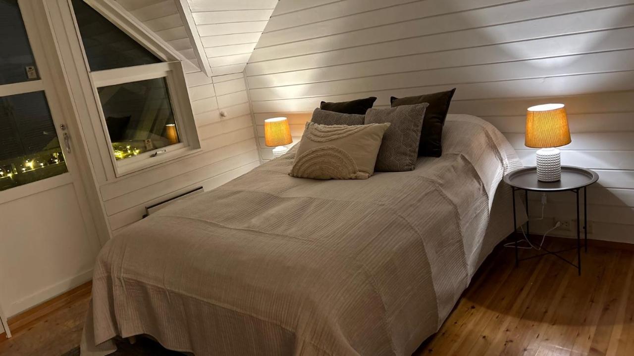 Cozy Little House In Tromso City Екстер'єр фото