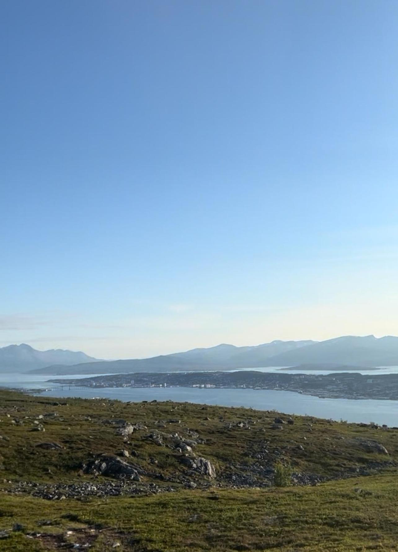 Cozy Little House In Tromso City Екстер'єр фото